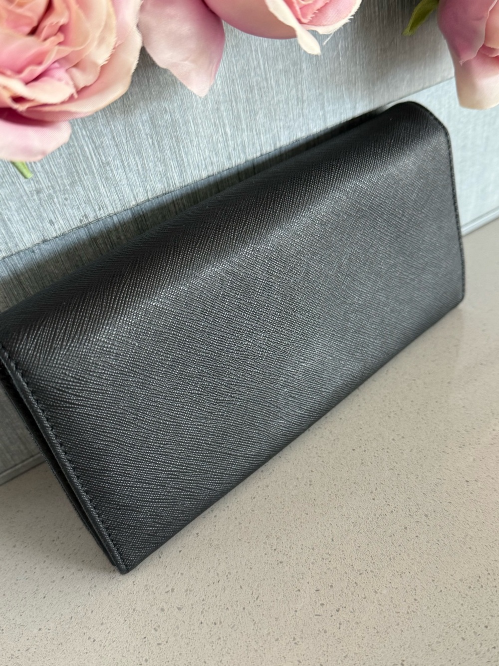 Vivienne Westwood Orb long leather wallet EUC Saffiano leather - Picture 8 of 16